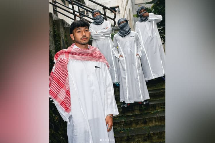 Lebaran Makin Wow dengan Gamis Calle yang Glow In The Dark